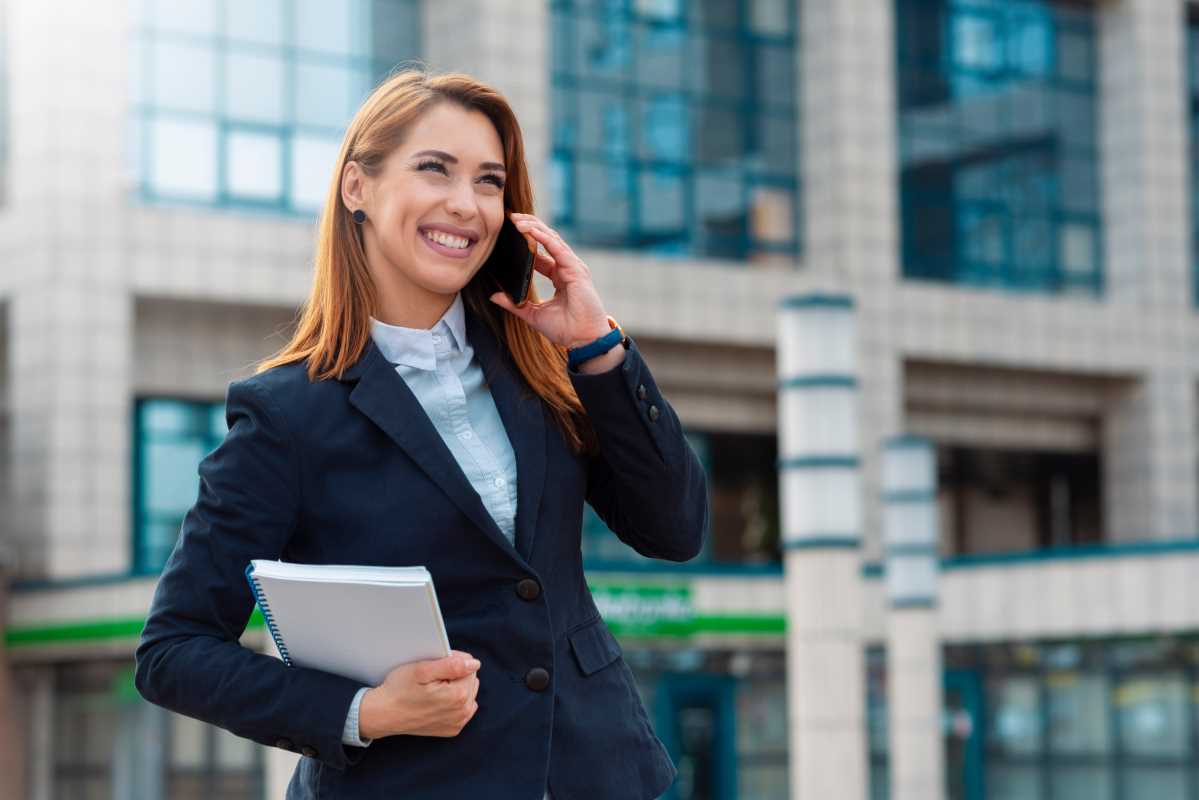 5 Career-Building Tools on LinkedIn